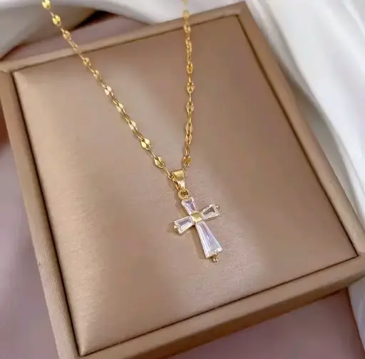 Cadena cruzada elegante para mujer de acero 